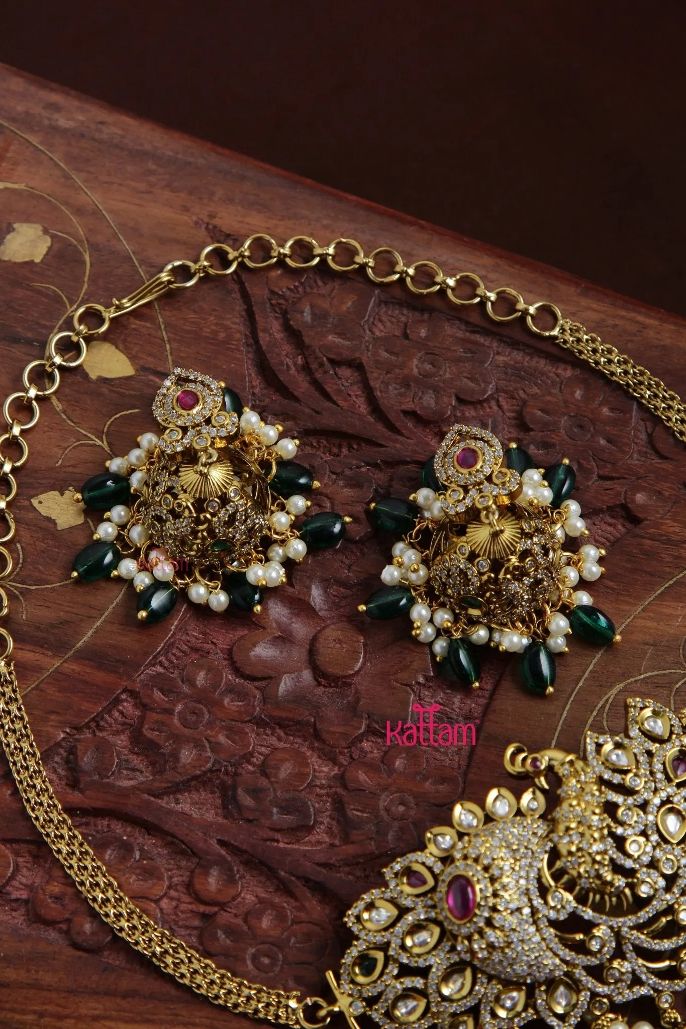 Aadhya - Grand Peacock Green Choker