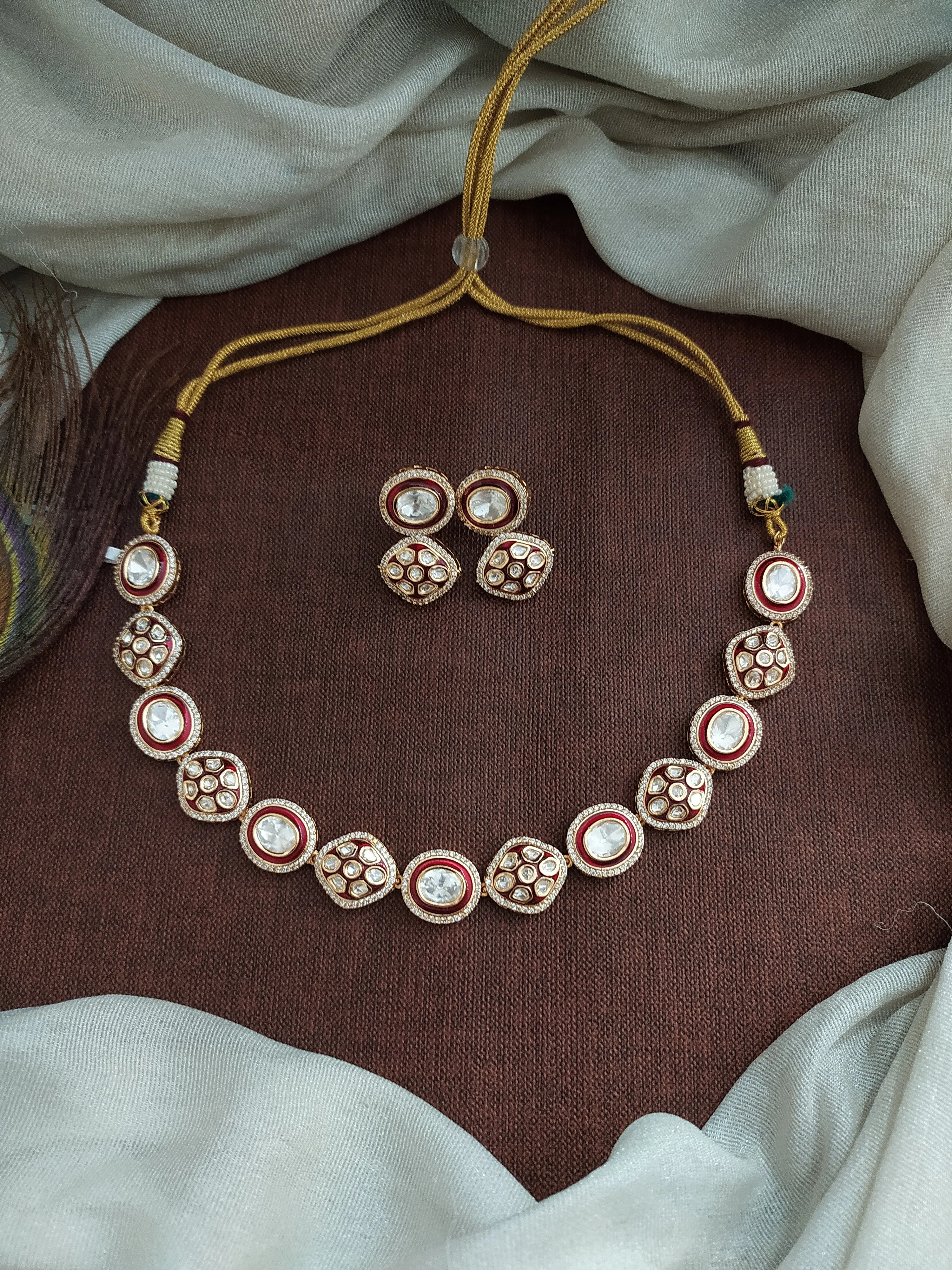 Simple and Elegant Kundan Necklace Set with Meenakari Work